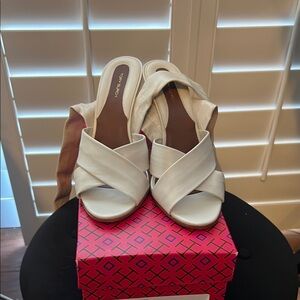 Tory Burch White Women's Sandals